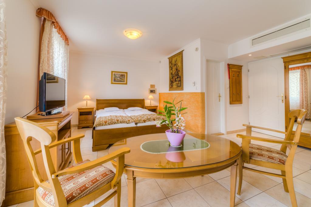 Kata Panzió 3* Szeged